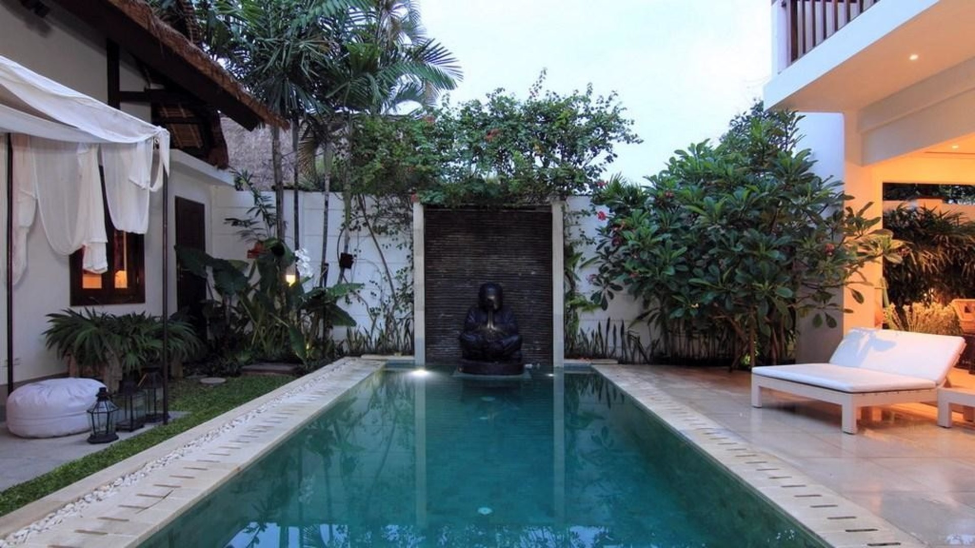 5 Yıldızlı Villa Holidays, Bali Villa 2132'yi sunmaktan gurur duyar