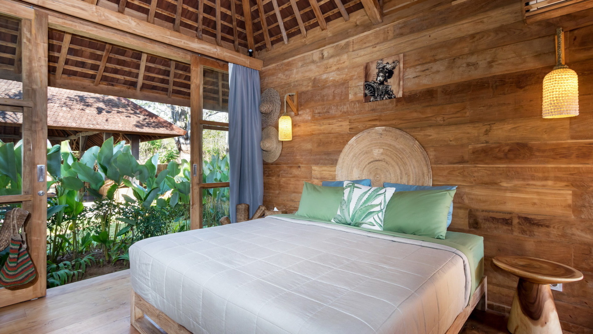At Last, Rent Your Own 5 Star Private Villa in Kabupaten Badung at an Affordable Rate, Bali Villa 2133