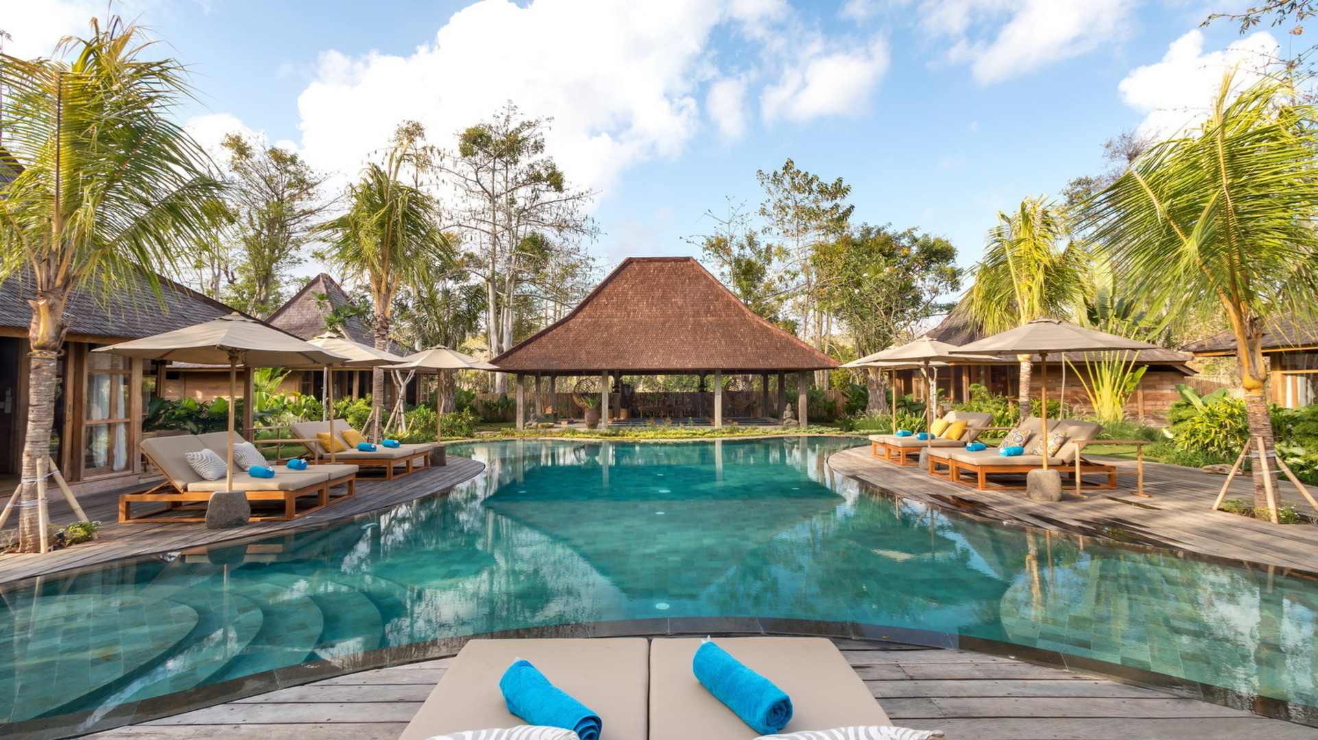 At Last, Rent Your Own 5 Star Private Villa in Kabupaten Badung at an Affordable Rate, Bali Villa 2133