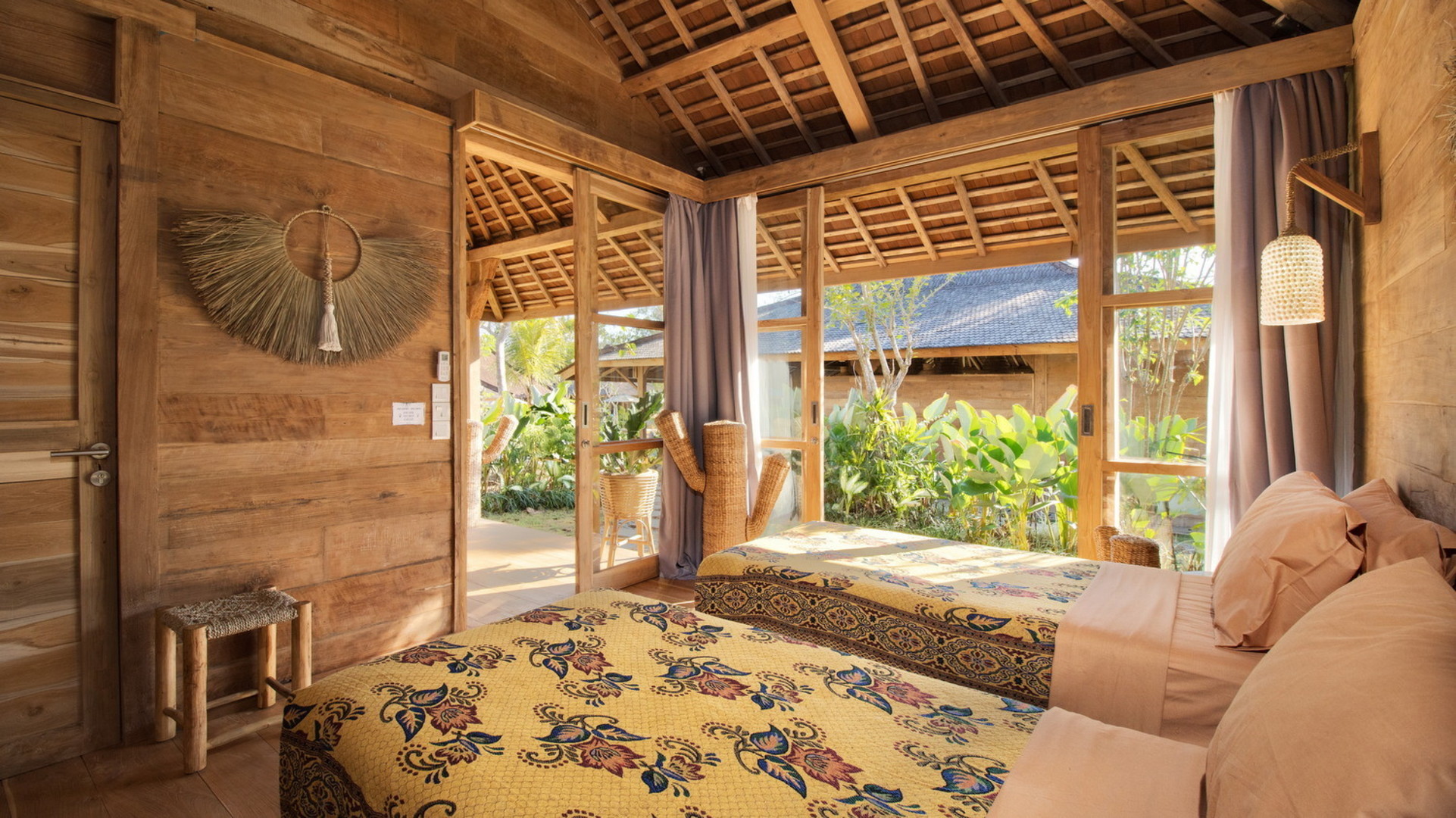 At Last, Rent Your Own 5 Star Private Villa in Kabupaten Badung at an Affordable Rate, Bali Villa 2133