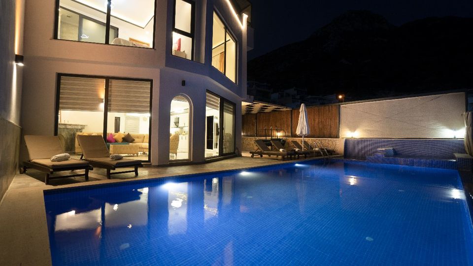Muhteşem Manzaralara Sahip En İyi Villa, Antalya Villa 1077