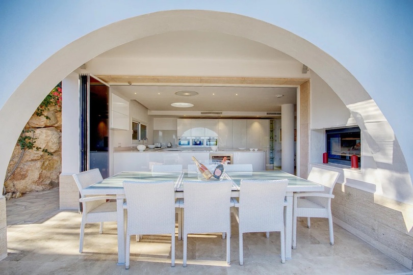 Mallorca Villa 1040'ta bulunan, özel havuzlu bu lüks villayı kiralayın.