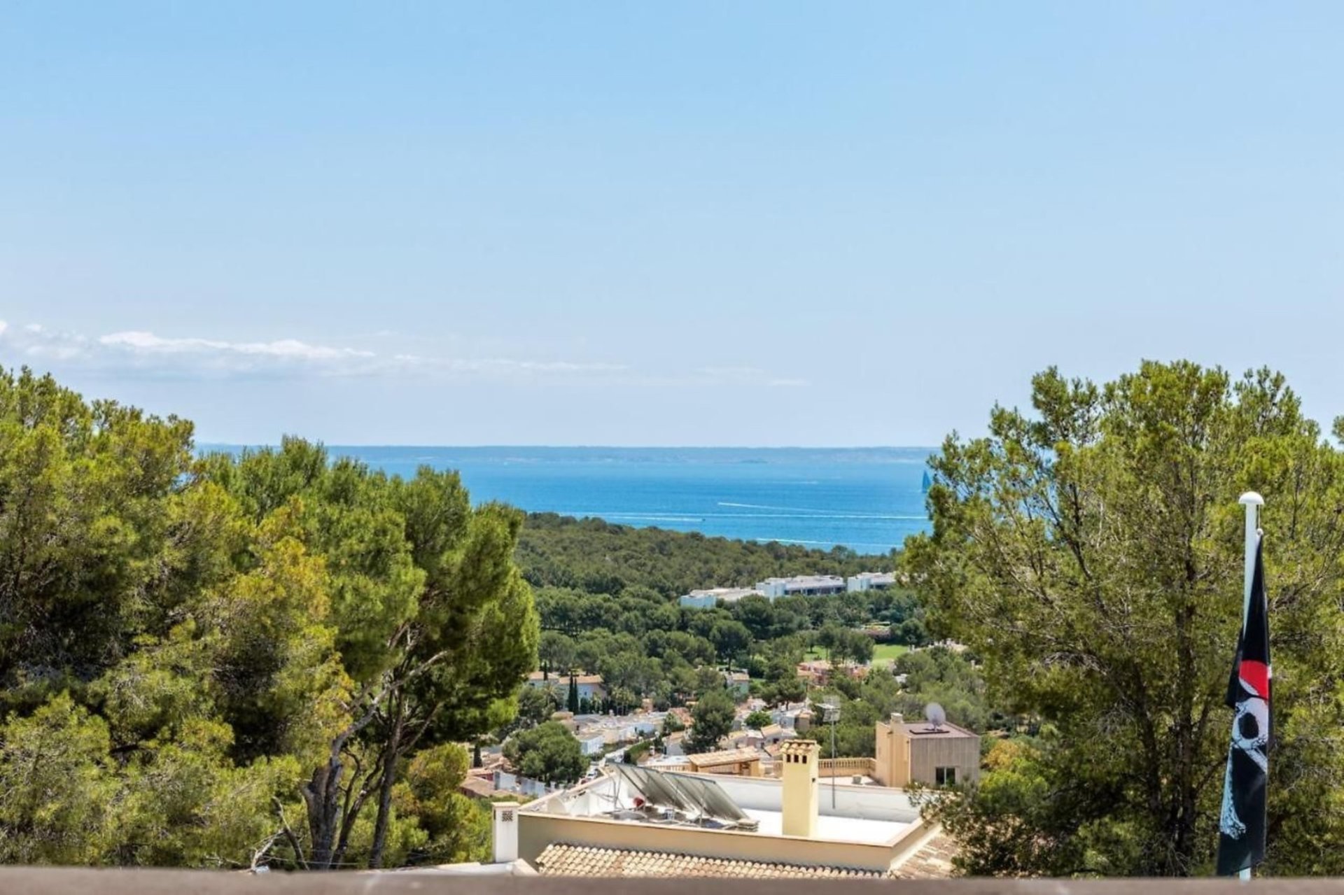 Mallorca Villa 1040'ta bulunan, özel havuzlu bu lüks villayı kiralayın.