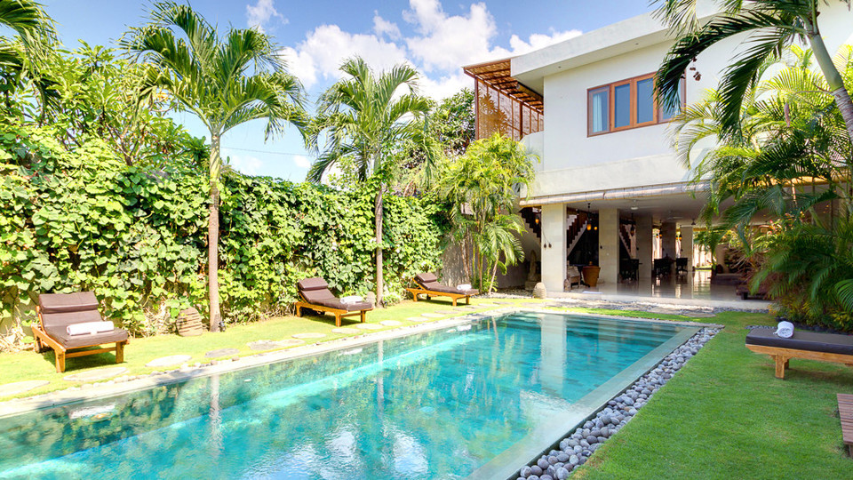 2 Rahatlatıcı Havuzlu Muhteşem 5 Yıldızlı Villa, Bali Villa 2136