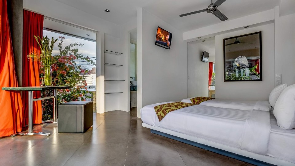 Özel Havuzlu ve Güneşli Ortamlı Güzel Villa, Bali Villa 2138