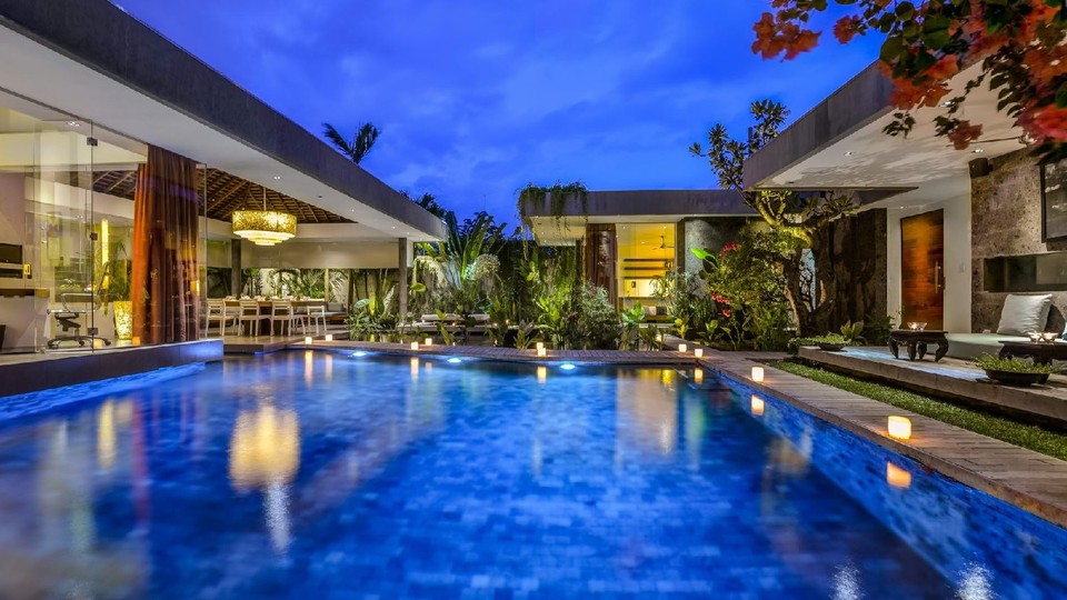 Özel Havuzlu ve Güneşli Ortamlı Güzel Villa, Bali Villa 2138