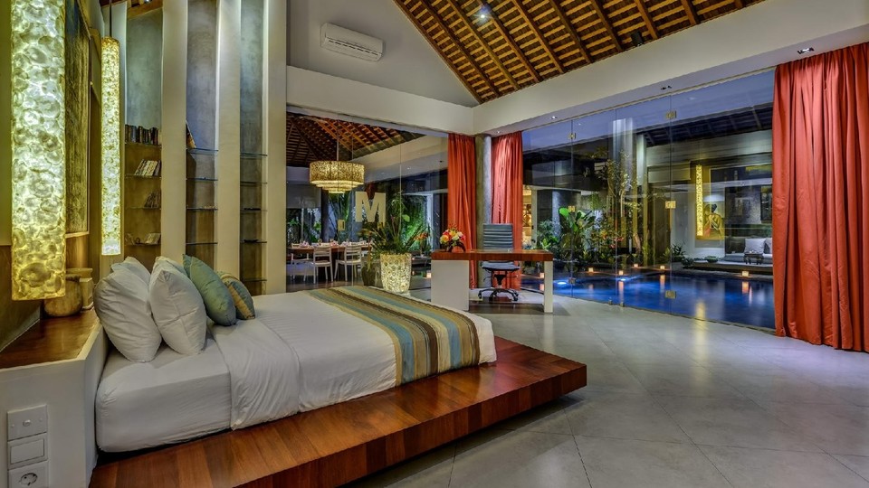 Özel Havuzlu ve Güneşli Ortamlı Güzel Villa, Bali Villa 2138