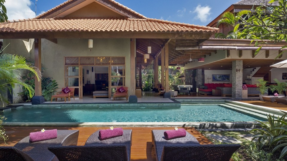 Pırıl pırıl Yüzme Havuzlu Huzurlu Villa, Bali Villa 2139