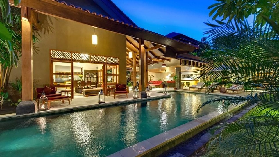 Pırıl pırıl Yüzme Havuzlu Huzurlu Villa, Bali Villa 2139