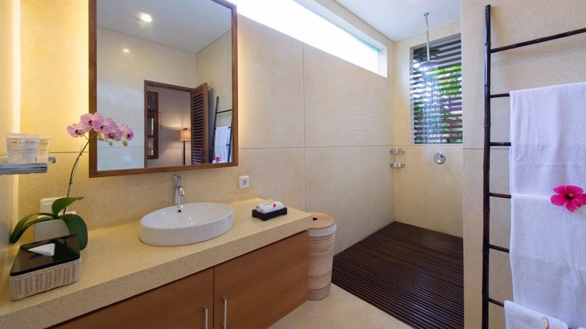 Pırıl pırıl Yüzme Havuzlu Huzurlu Villa, Bali Villa 2139