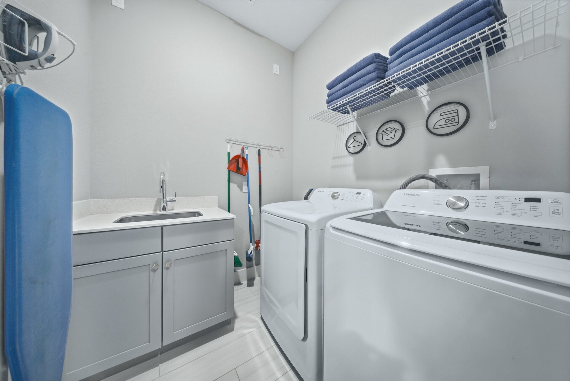 Bu Lüks 5 Yıldızlı Konağı Bear's Den Resort, Orlando Mansion 6125'te kiralayın