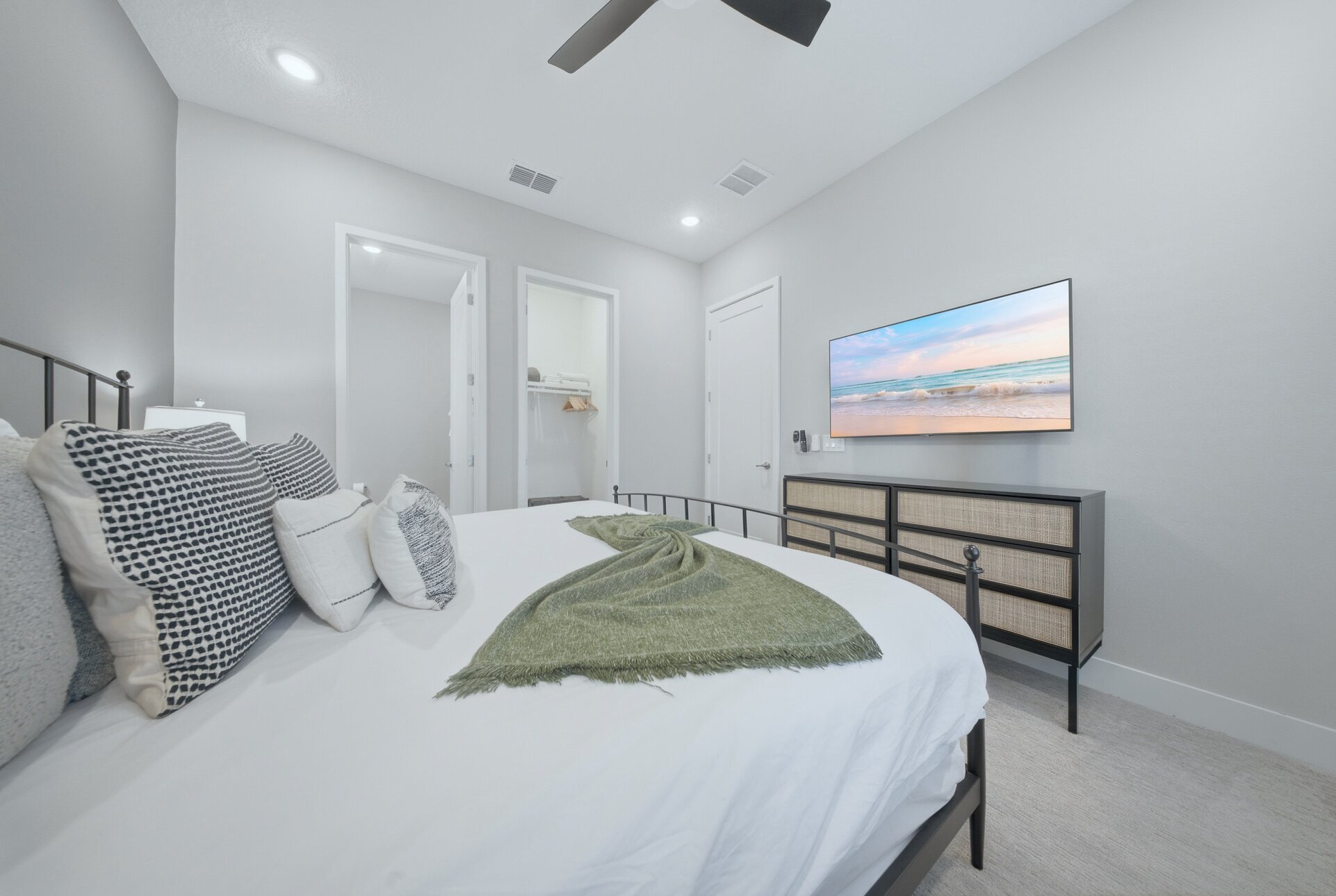 Bu Lüks 5 Yıldızlı Konağı Bear's Den Resort, Orlando Mansion 6125'te kiralayın