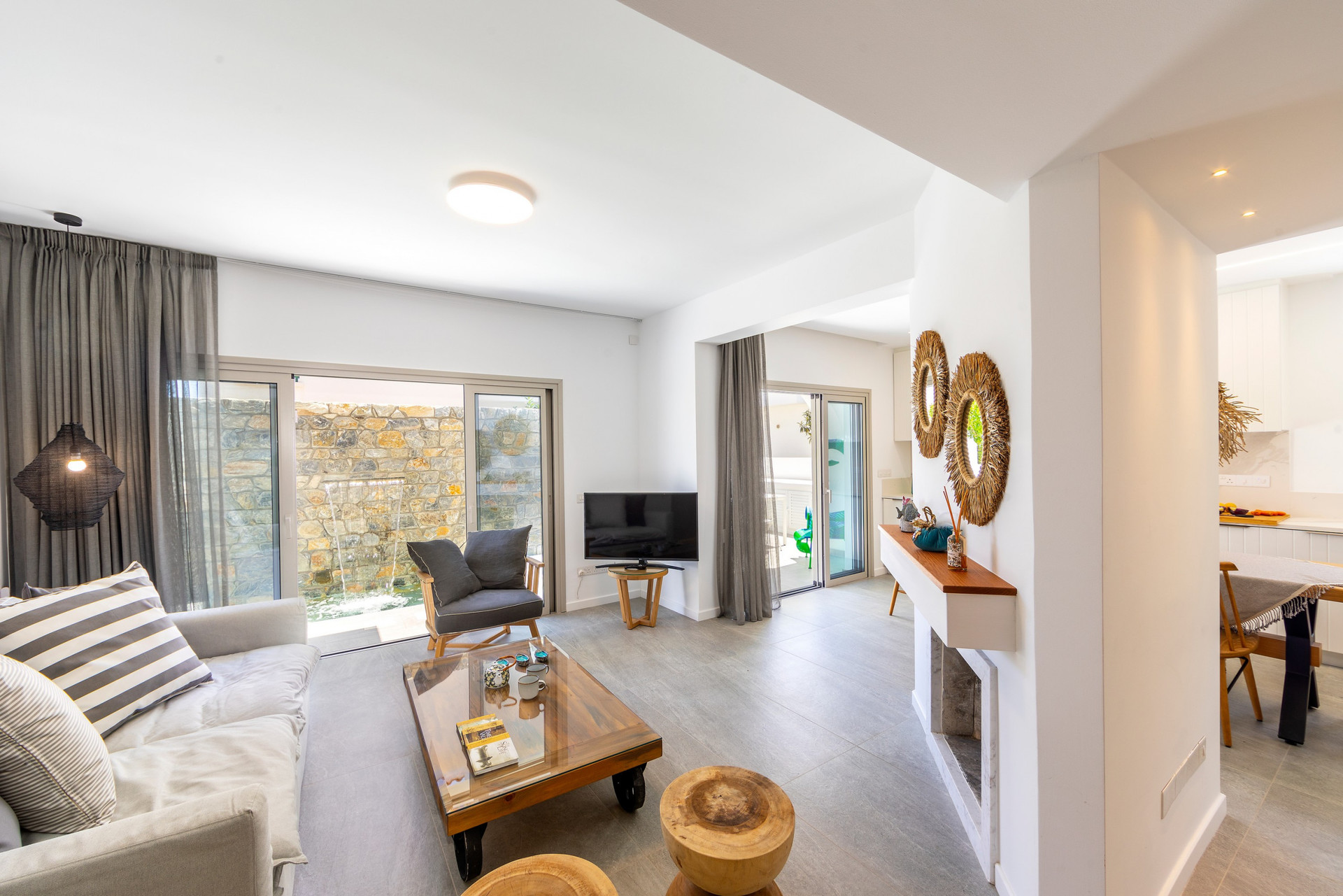 Gazimağusa ve Güzel plajlarına birkaç dakika mesafedeki Güzel Tatil Villanız, Gazimağusa Villa 1036