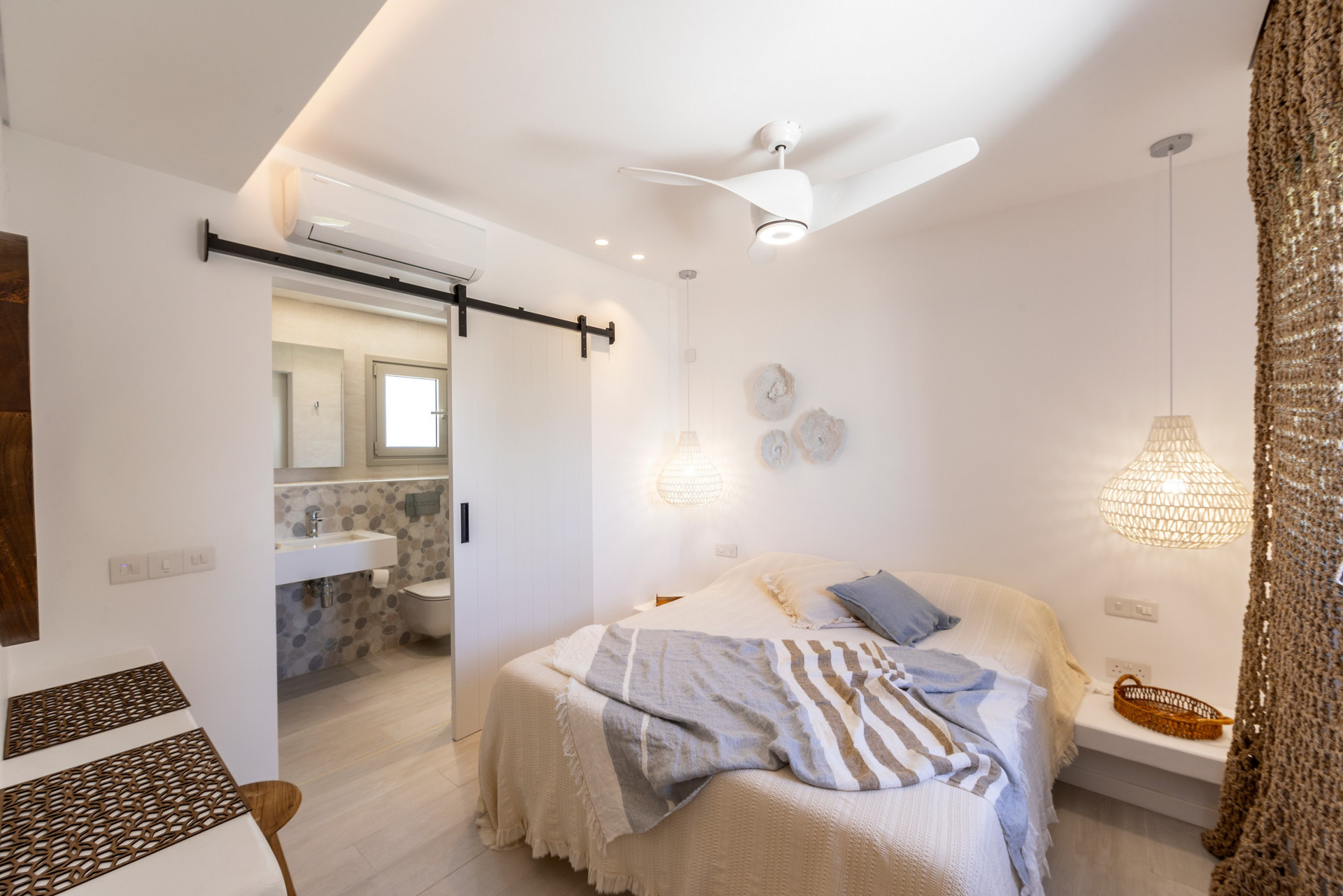 Gazimağusa ve Güzel plajlarına birkaç dakika mesafedeki Güzel Tatil Villanız, Gazimağusa Villa 1036