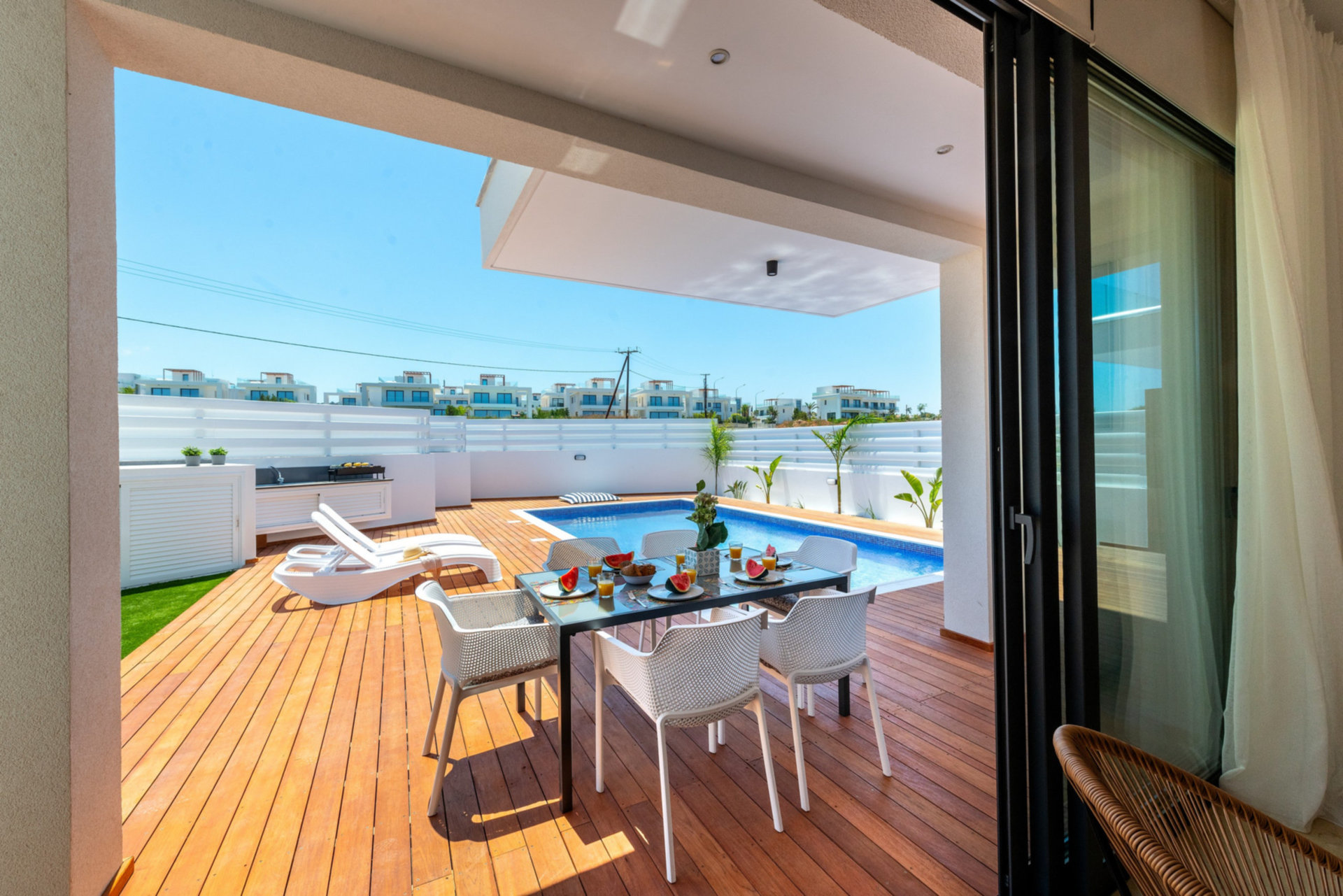 Gazimağusa ve Güzel plajlarına birkaç dakika mesafedeki Güzel Tatil Villanız, Gazimağusa Villa 1037