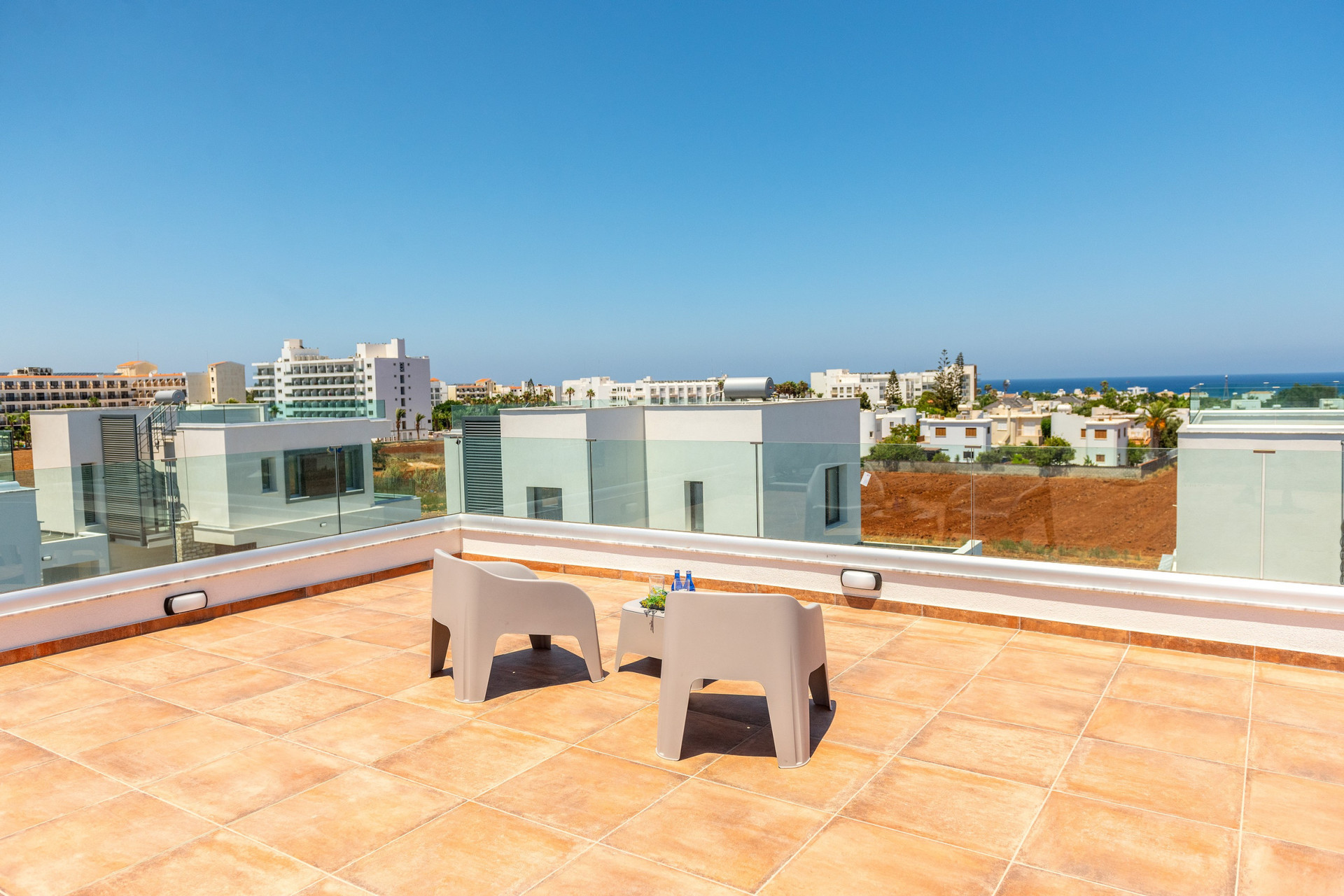 Gazimağusa ve Güzel plajlarına birkaç dakika mesafedeki Güzel Tatil Villanız, Gazimağusa Villa 1037