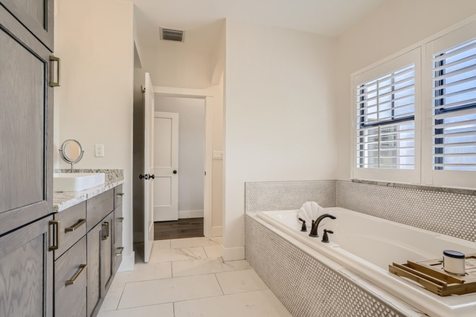 Resim West Palm Beach'te Bu Güzel Villayı Kiralamak, West Palm Beach Villa 1879