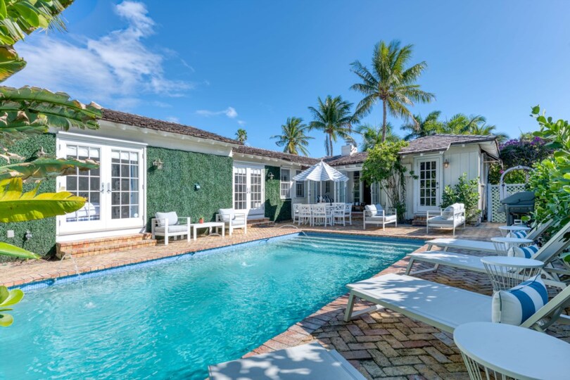 Resim West Palm Beach'te Bu Güzel 4 Yatak Odalı Villayı Kiralamak, West Palm Beach Villa 1870