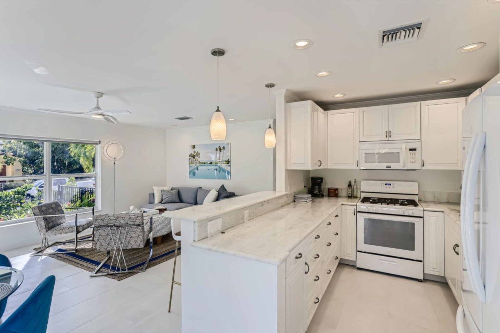 Resim West Palm Beach'teki Bu Güzel 2 Yatak Odalı Villayı Kiralamak, West Palm Beach Villa 1869