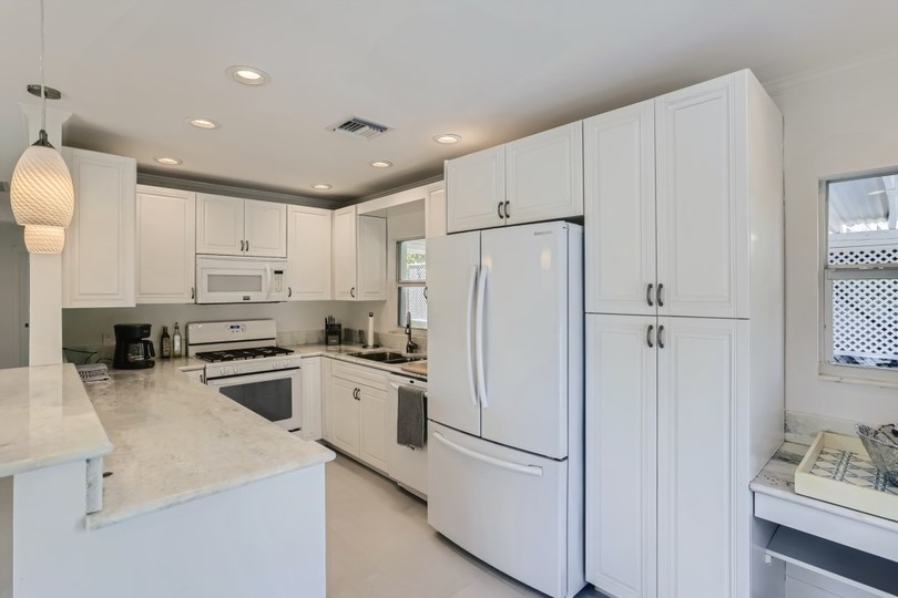 Resim West Palm Beach'teki Bu Güzel 2 Yatak Odalı Villayı Kiralamak, West Palm Beach Villa 1869
