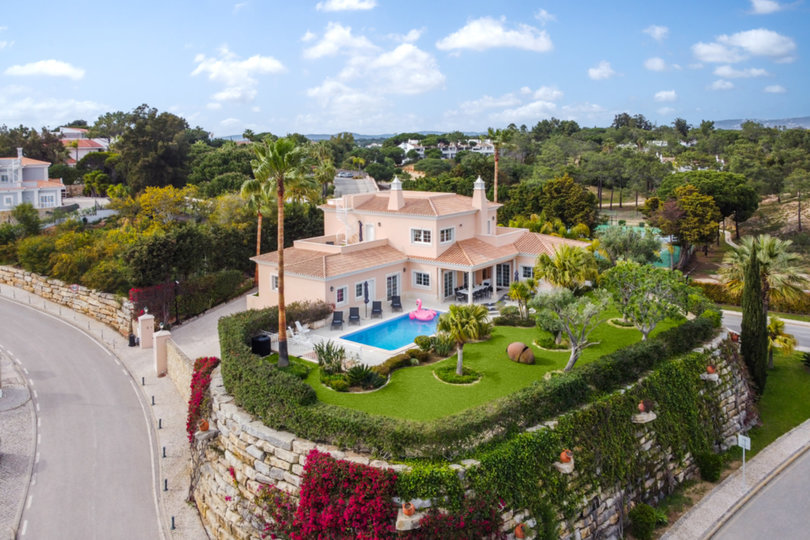 Resim Prestijli The Algarve'de Özel Havuzlu 5 Yıldızlı Villanızı Kiralama, Faro Villa 1126