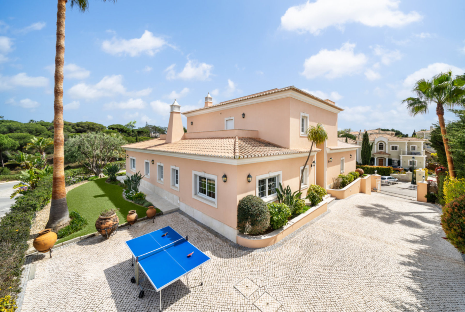 Resim Prestijli The Algarve'de Özel Havuzlu 5 Yıldızlı Villanızı Kiralama, Faro Villa 1126