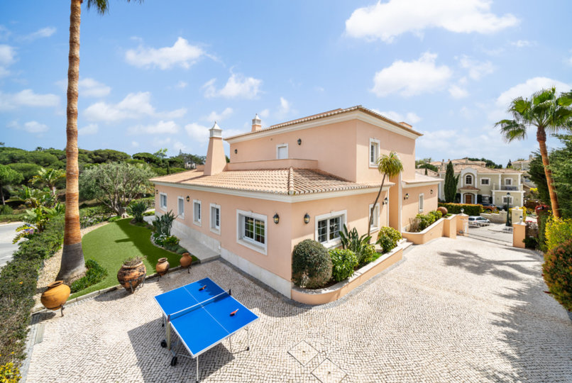 Resim Prestijli The Algarve'de Özel Havuzlu 5 Yıldızlı Villanızı Kiralama, Faro Villa 1126