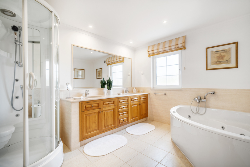 Resim Prestijli The Algarve'de Özel Havuzlu 5 Yıldızlı Villanızı Kiralama, Faro Villa 1126
