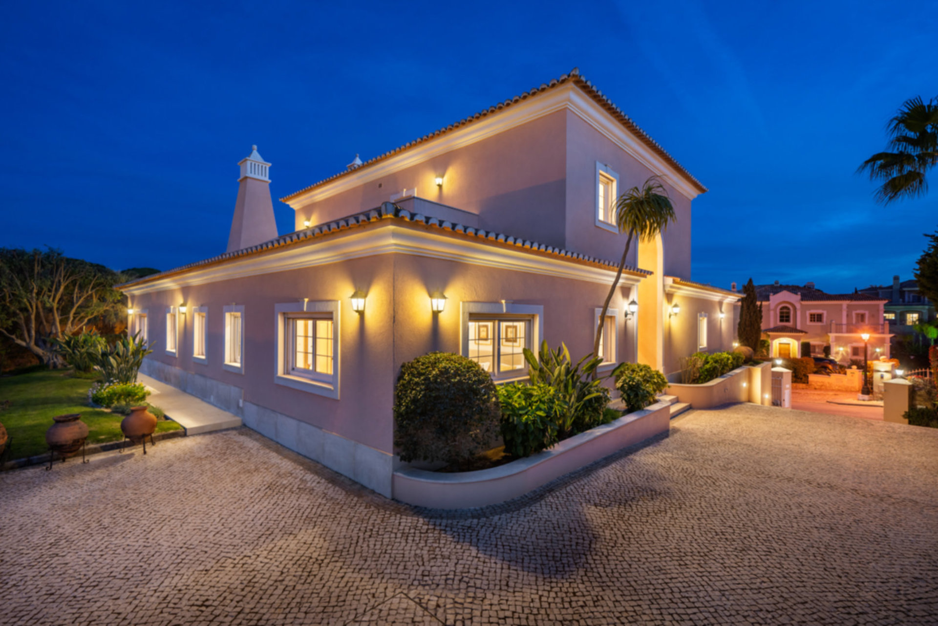 Resim Prestijli The Algarve'de Özel Havuzlu 5 Yıldızlı Villanızı Kiralama, Faro Villa 1126