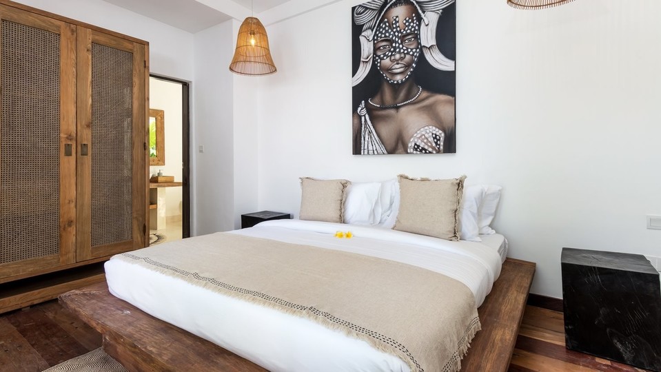 Huzurlu 4 Yatak Odalı Havuzlu Tatil Villası, Bali Villa 2205