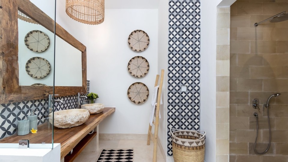 Huzurlu 4 Yatak Odalı Havuzlu Tatil Villası, Bali Villa 2205