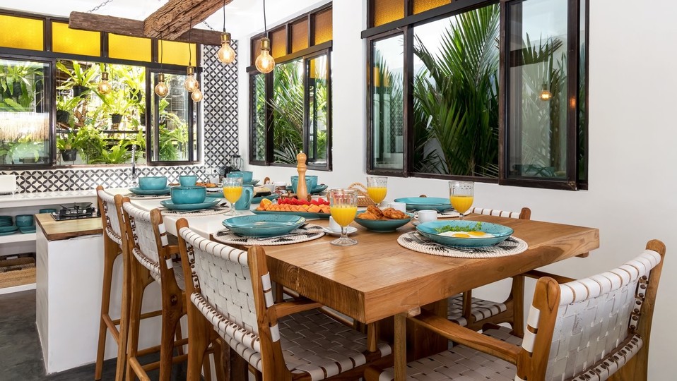 Huzurlu 4 Yatak Odalı Havuzlu Tatil Villası, Bali Villa 2205