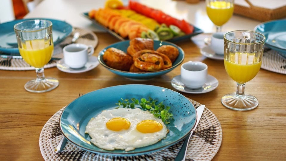 Huzurlu 4 Yatak Odalı Havuzlu Tatil Villası, Bali Villa 2205