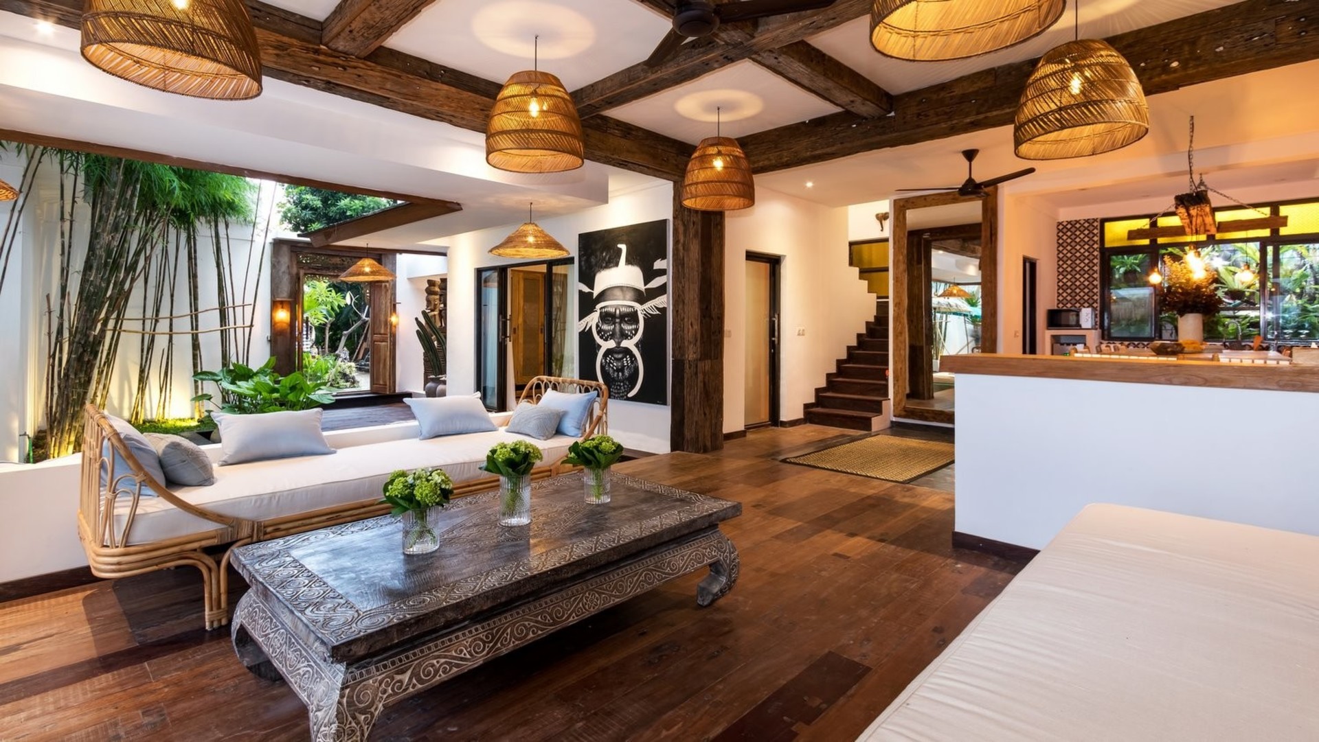 Huzurlu 4 Yatak Odalı Havuzlu Tatil Villası, Bali Villa 2205