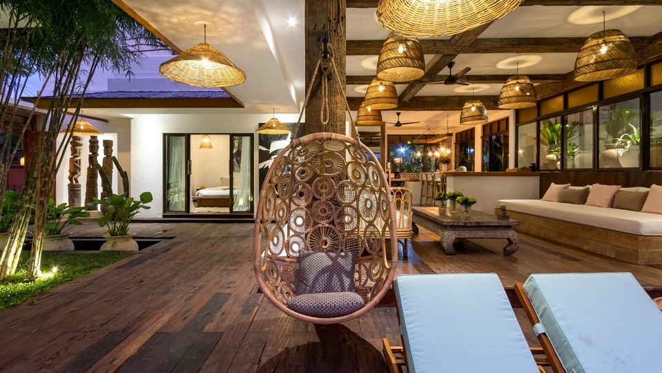 Huzurlu 4 Yatak Odalı Havuzlu Tatil Villası, Bali Villa 2205