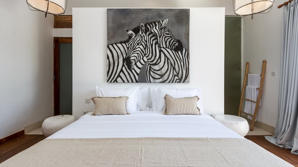 Huzurlu 4 Yatak Odalı Havuzlu Tatil Villası, Bali Villa 2205