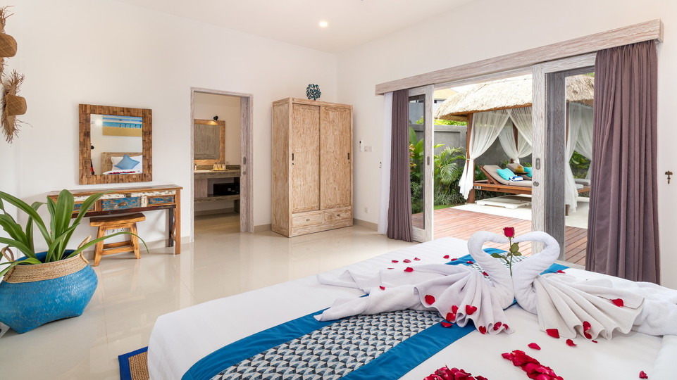 Bali'de Havuzlu ve Balkonlu Şirin 7 Yatak Odalı Villa, Bali villa 2206