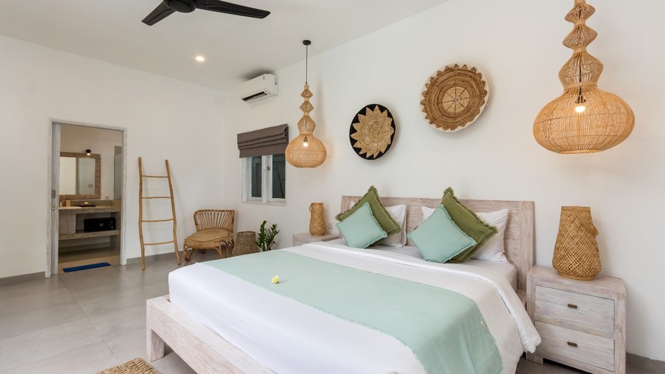 Bali'de Havuzlu ve Balkonlu Şirin 7 Yatak Odalı Villa, Bali villa 2206