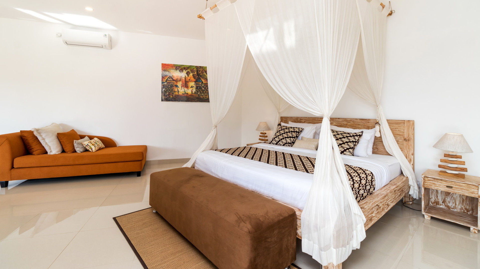 Bali'de Havuzlu ve Balkonlu Şirin 7 Yatak Odalı Villa, Bali villa 2206