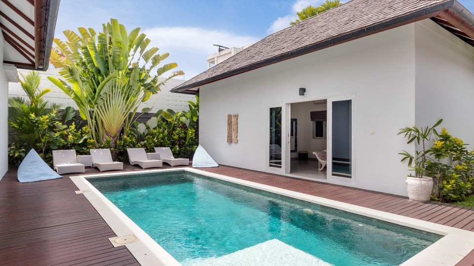 Bali'de Havuzlu ve Balkonlu Şirin 7 Yatak Odalı Villa, Bali villa 2206