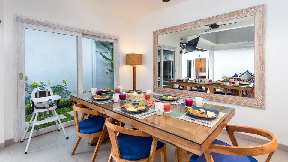 Bali'de Havuzlu ve Balkonlu Şirin 7 Yatak Odalı Villa, Bali villa 2206