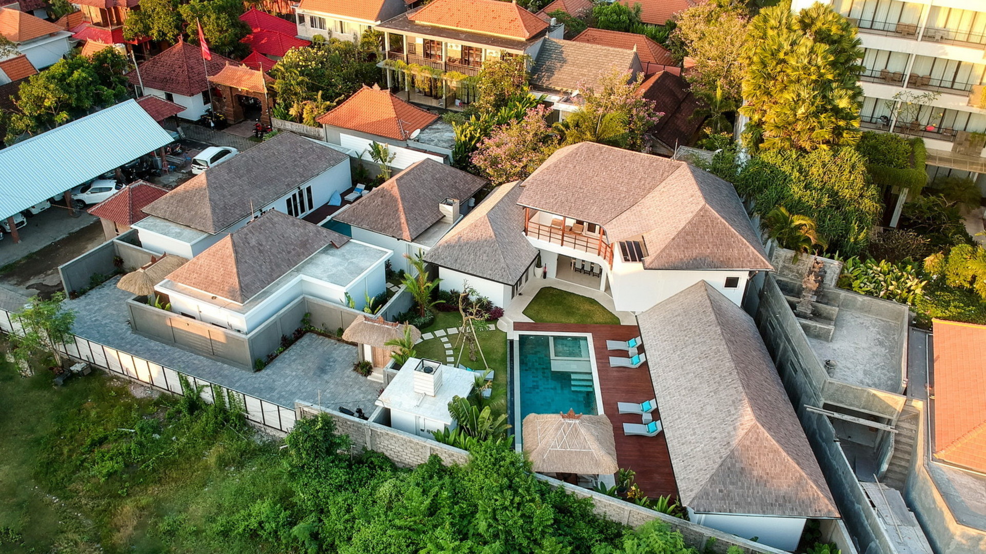 Bali'de Havuzlu ve Balkonlu Şirin 7 Yatak Odalı Villa, Bali villa 2206