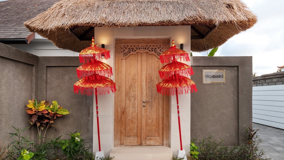 Bali'de Havuzlu ve Balkonlu Şirin 7 Yatak Odalı Villa, Bali villa 2206