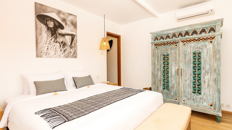 Bali'de Bahçeli ve Havuzlu Geniş 3BR Villa, Bali Villa 2208