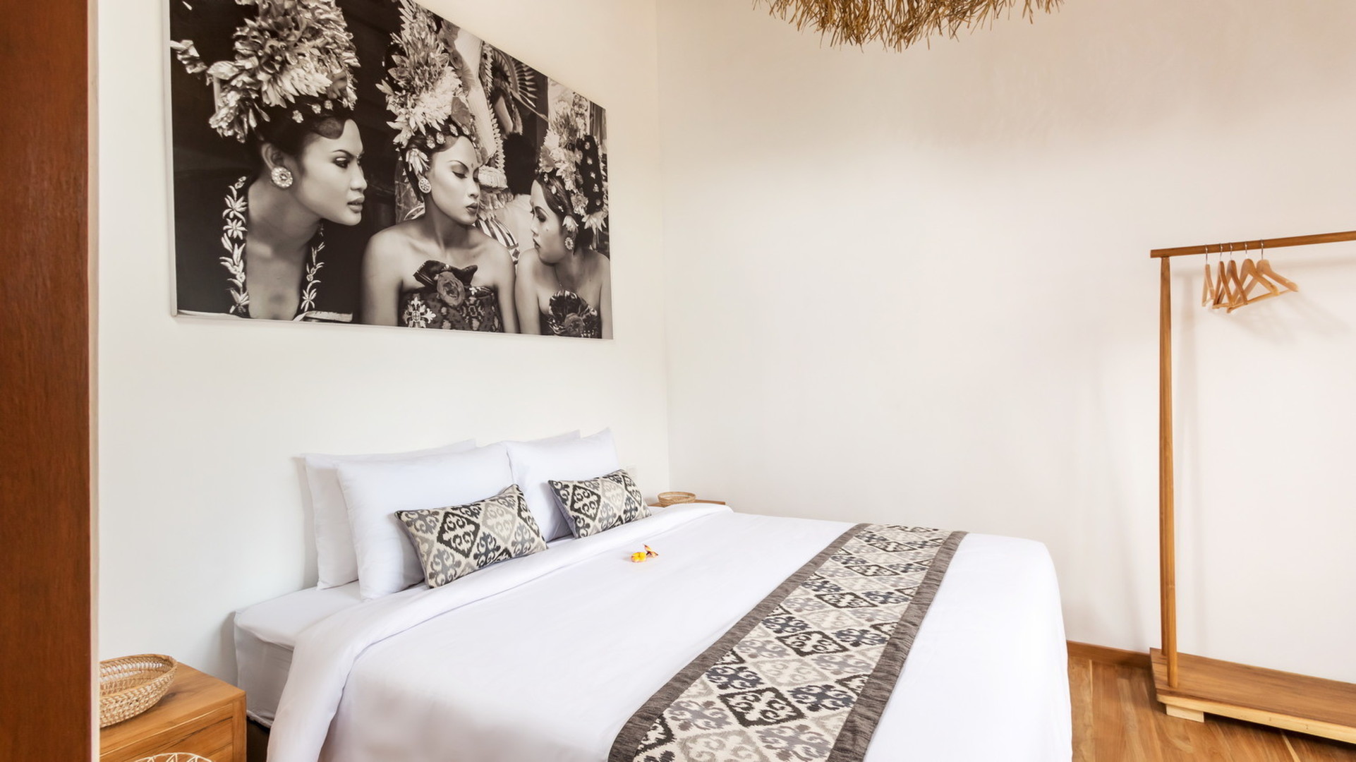 Bali'de Bahçeli ve Havuzlu Geniş 3BR Villa, Bali Villa 2208