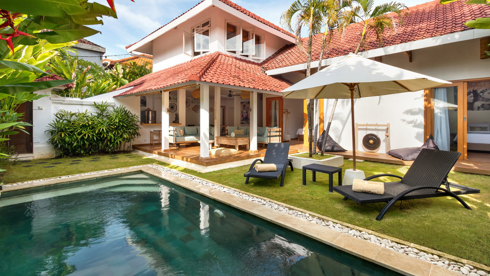 Bali'de Bahçeli ve Havuzlu Geniş 3BR Villa, Bali Villa 2208
