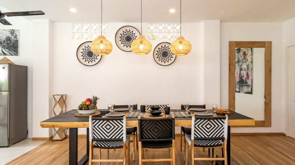 Bali'de Bahçeli ve Havuzlu Geniş 3BR Villa, Bali Villa 2208