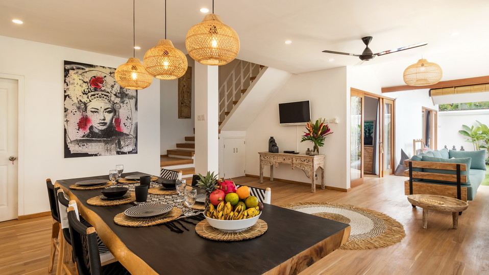 Bali'de Bahçeli ve Havuzlu Geniş 3BR Villa, Bali Villa 2208