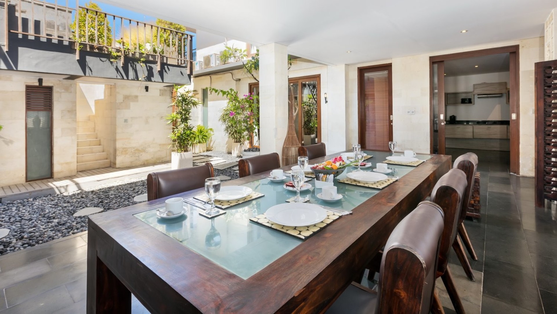 Bali'de Havuzlu, Huzurlu 16 Yatak Odalı Villa, Bali Villa 2209