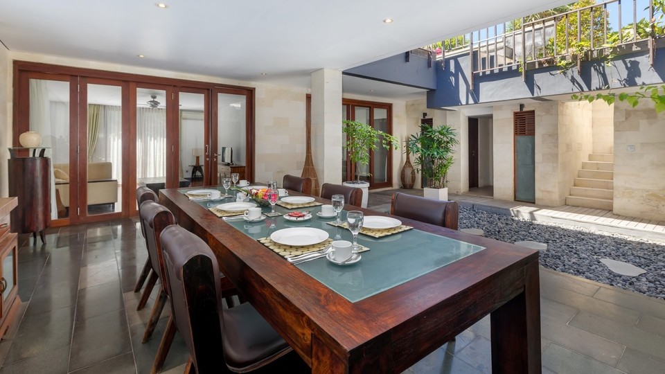 Bali'de Havuzlu, Huzurlu 16 Yatak Odalı Villa, Bali Villa 2209